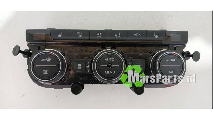 Kachel Bedieningspaneel van een Volkswagen Golf, Gebruikt, -, Volkswagen, -
