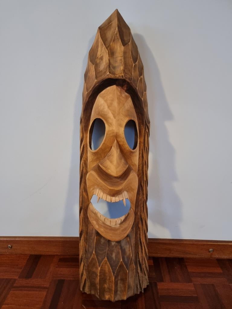 Afrikaans masker, Ophalen