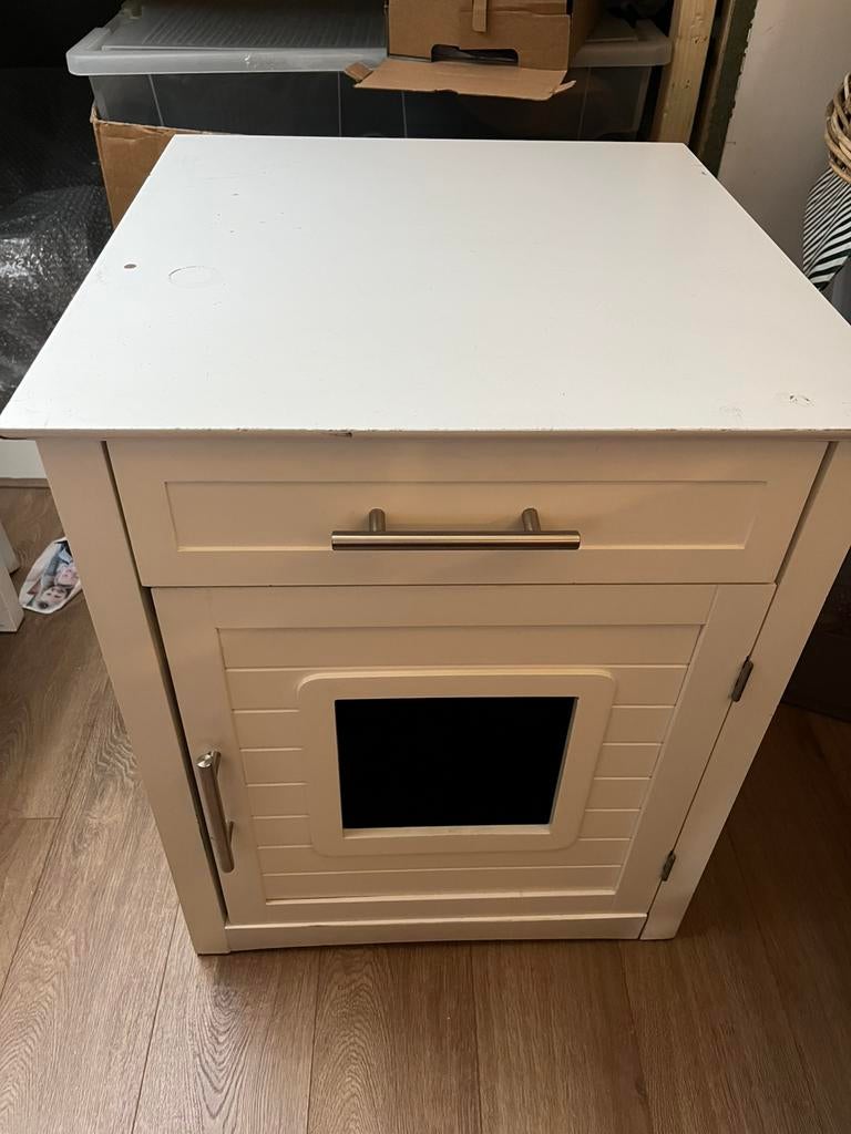 Kattenhuisje + kattenbak, Ophalen of Verzenden, Gebruikt