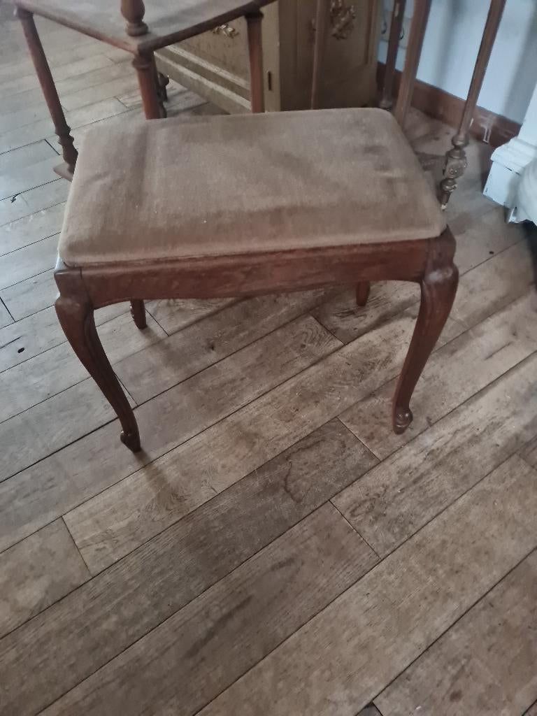 Vintage voetenbankje Queen Ann, Heikant 21 Kaatsheuvel, Minder dan 50 cm, Belle Vieille Brocante, Minder dan 50 cm