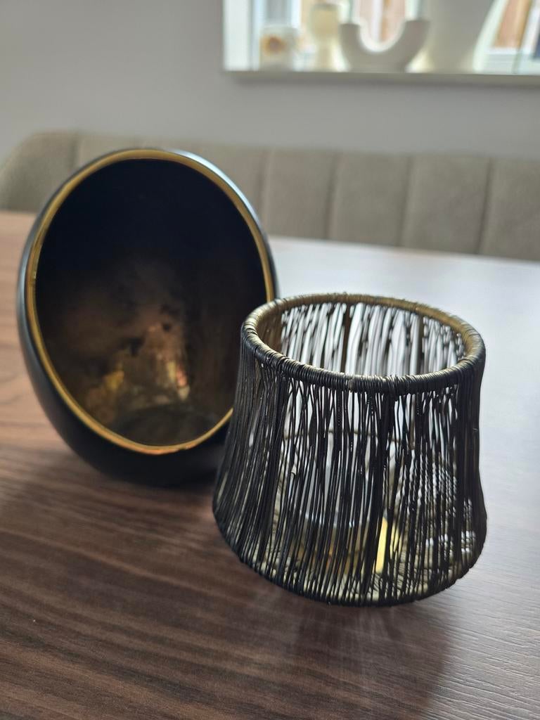 2 Zwart met Goud Kaarthouders/Kandelaars, Huis en Inrichting, Woonaccessoires | Kandelaars en Kaarsen, Ophalen, Gebruikt, Zwart