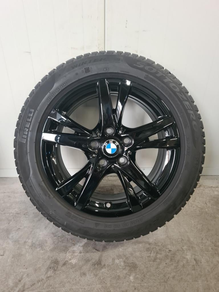 16' BMW 1 2 Serie Styling 473 Zwart met winterbanden, Auto-onderdelen, Banden en Velgen, 16 inch, Banden en Velgen, Personenwagen