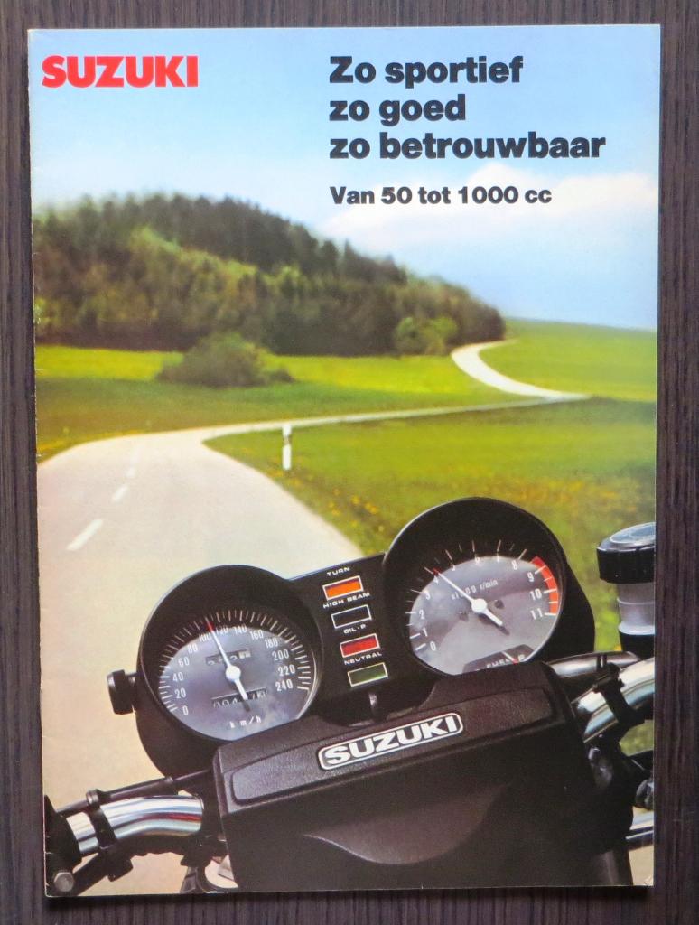 Folder Suzuki 1978 modellen (Nederlands) - 24 blz, Motoren, Verzenden, Suzuki