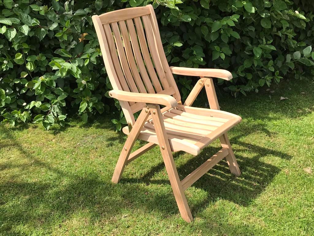 Foto 19 van Groot Assortiment Teak Tuinstoelen / Nieuw & Gebruikt