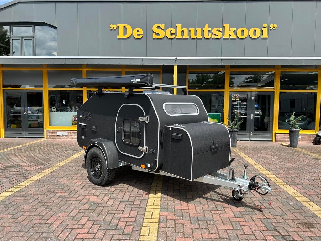 LifestyleCamper X-Line mini caravan nieuw!, Caravans en Kamperen, Caravans, Overige merken, Tot en met 2, Bedrijf, Schokbreker