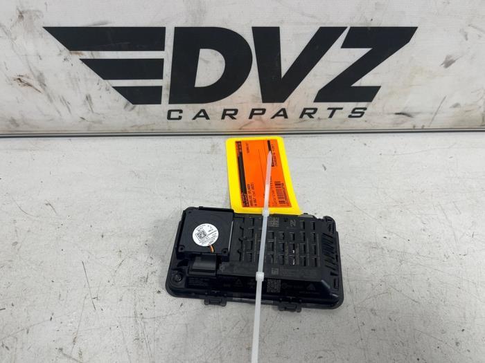 Draadloze oplader van een Volkswagen Golf, Gebruikt, -, Volkswagen, -