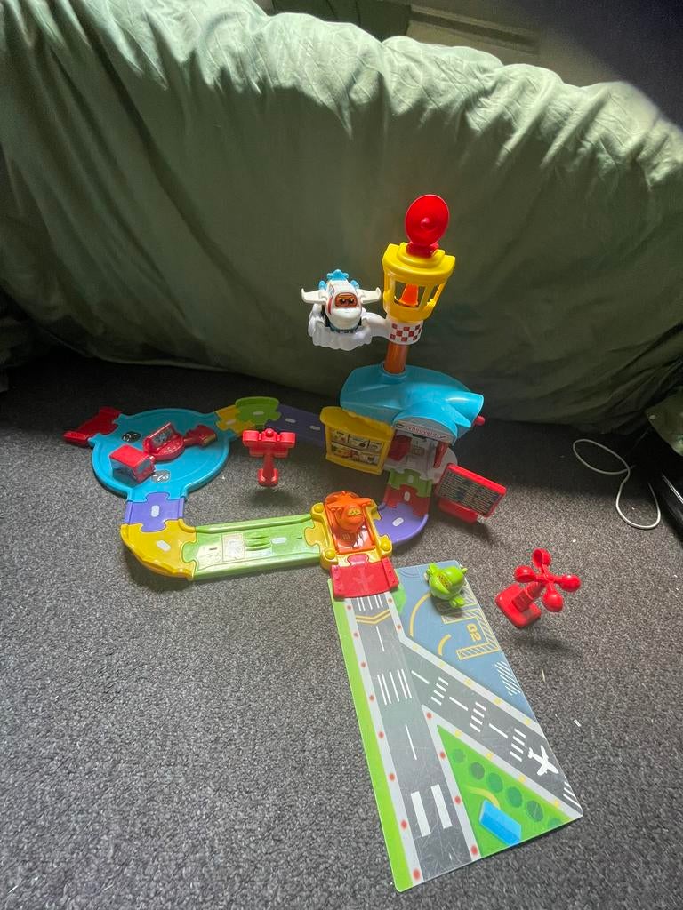 Toet toet autos, Ophalen, Zo goed als nieuw, 2 tot 4 jaar
