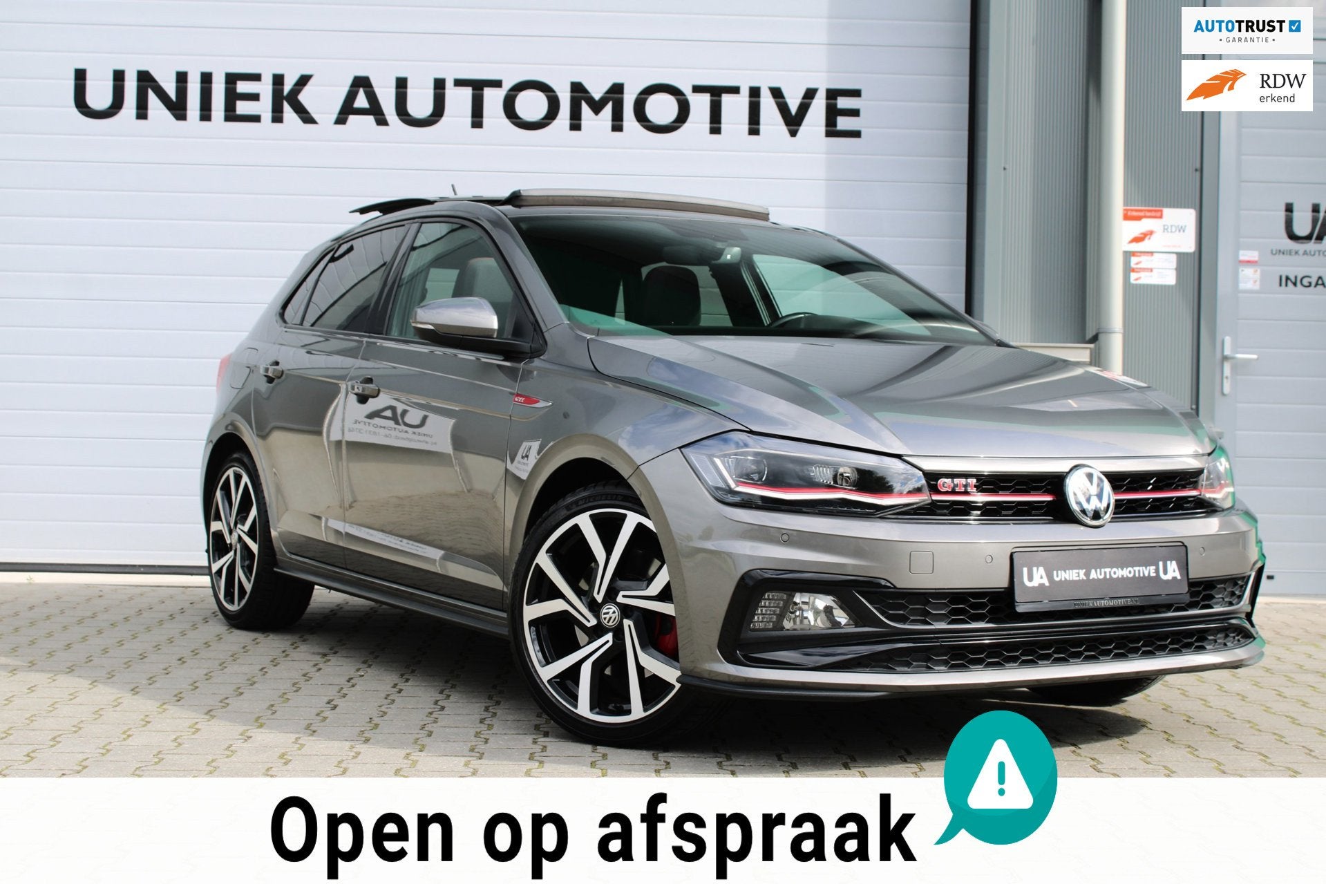 Volkswagen Polo 2.0 TSI GTI | PANO | DSG | VIRTUAL | 18" BRE, Stof, Gebruikt, Zwart, 4 cilinders
