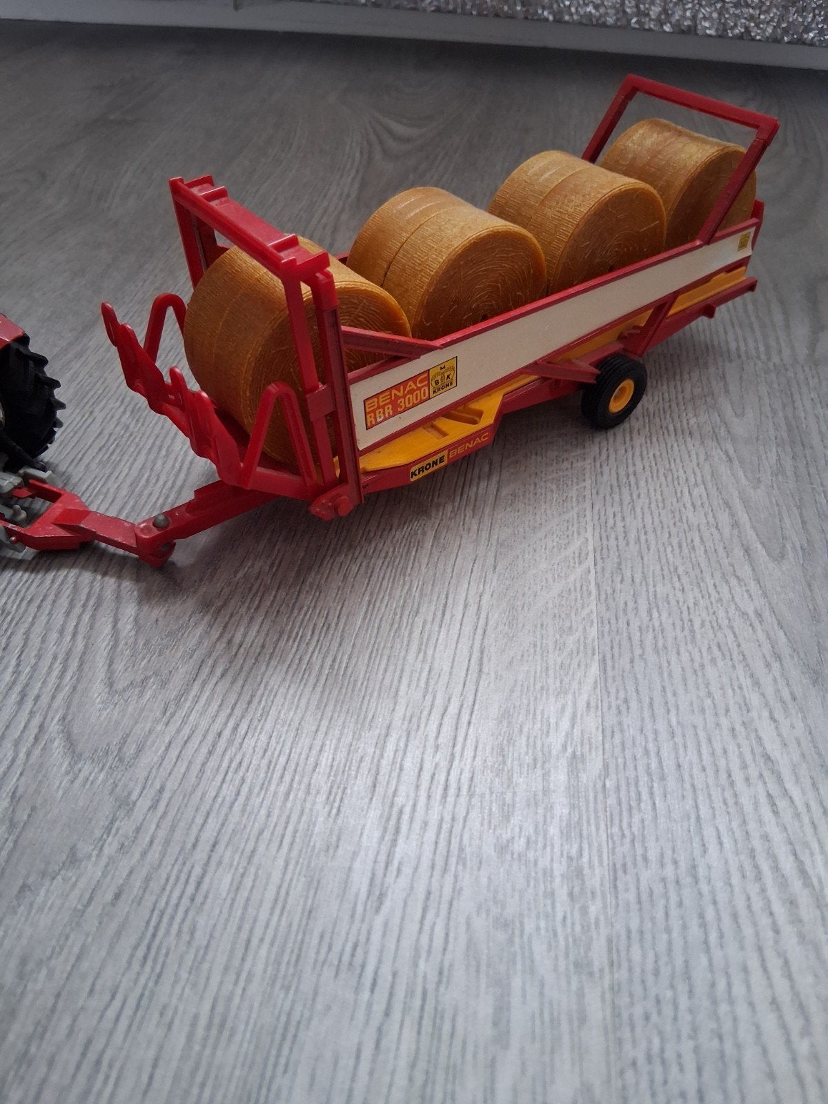 Britains ronde balenwagen incl. 4 ronde balen, Ophalen of Verzenden, Gebruikt