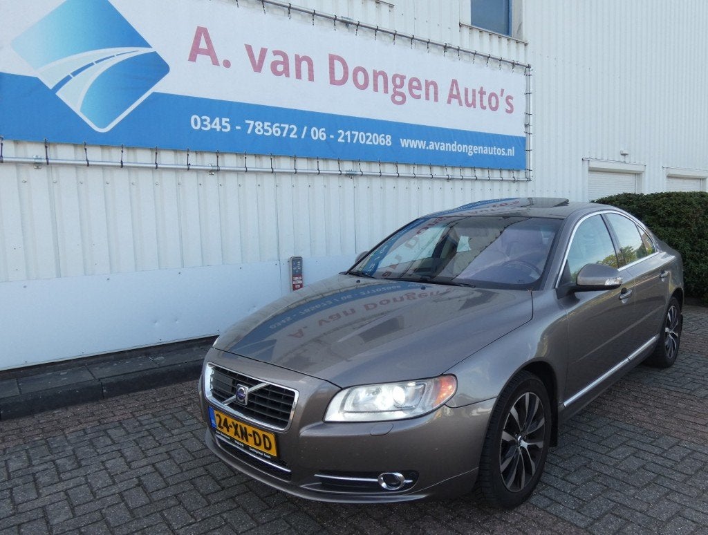 Volvo S80 2.4 D5 EXECUTIVE Automaat,ACC,Standk,Schuifdak,Koe, Auto's, Gebruikt, 2000 kg, Bedrijf, Diesel