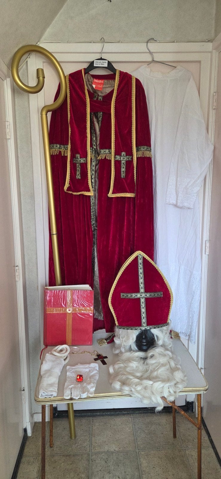 Eenvoudig Sinterklaas kostuum, Ophalen of Verzenden