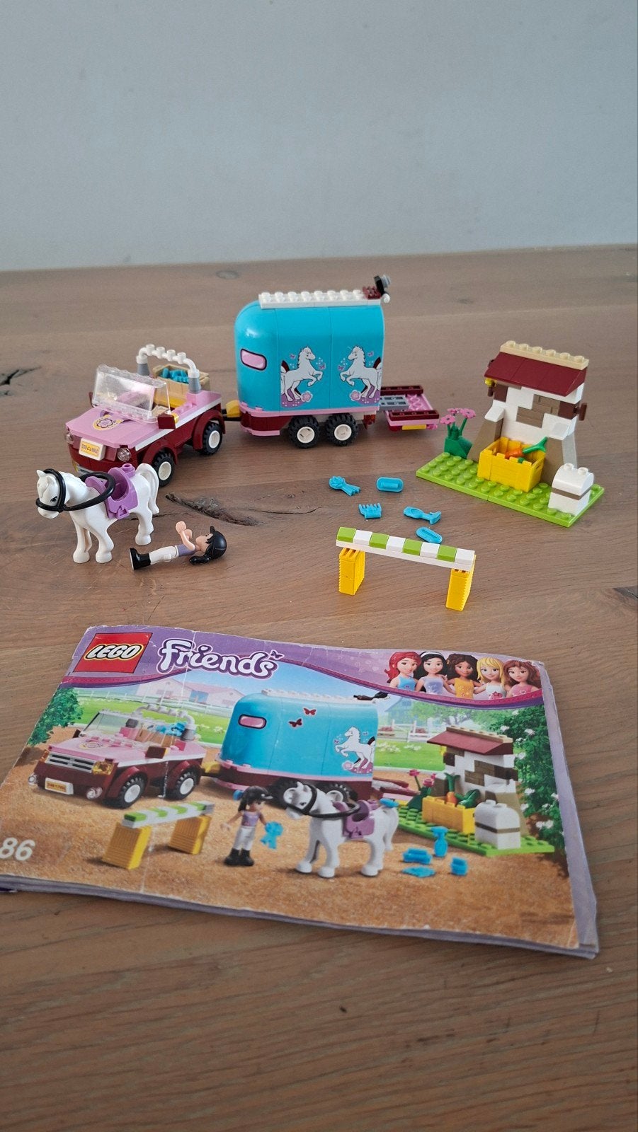 Lego Friends Paardentrailer (set 3186), Ophalen of Verzenden, Zo goed als nieuw, Lego