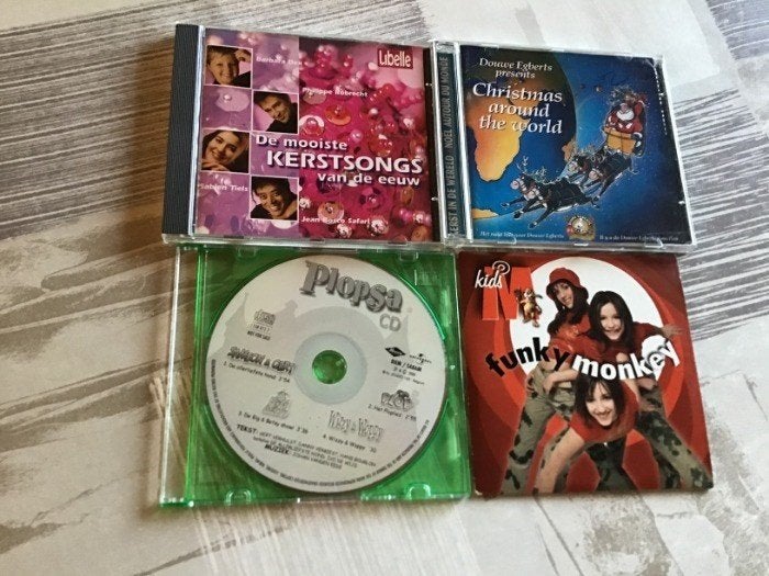 CD'S LIEDJES VOOR KINDEREN & CD 'S LIEDJES VOOR KERSTDAG, Cd's en Dvd's, Ophalen of Verzenden, Zo goed als nieuw, Muziek