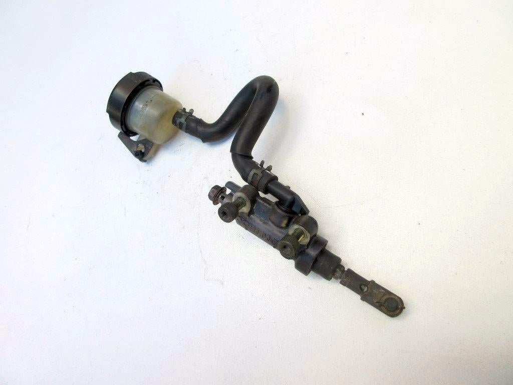Yamaha FZR600 rempomp Brembo achter FZR 600 achterrem pomp, Ophalen of Verzenden, Gebruikt