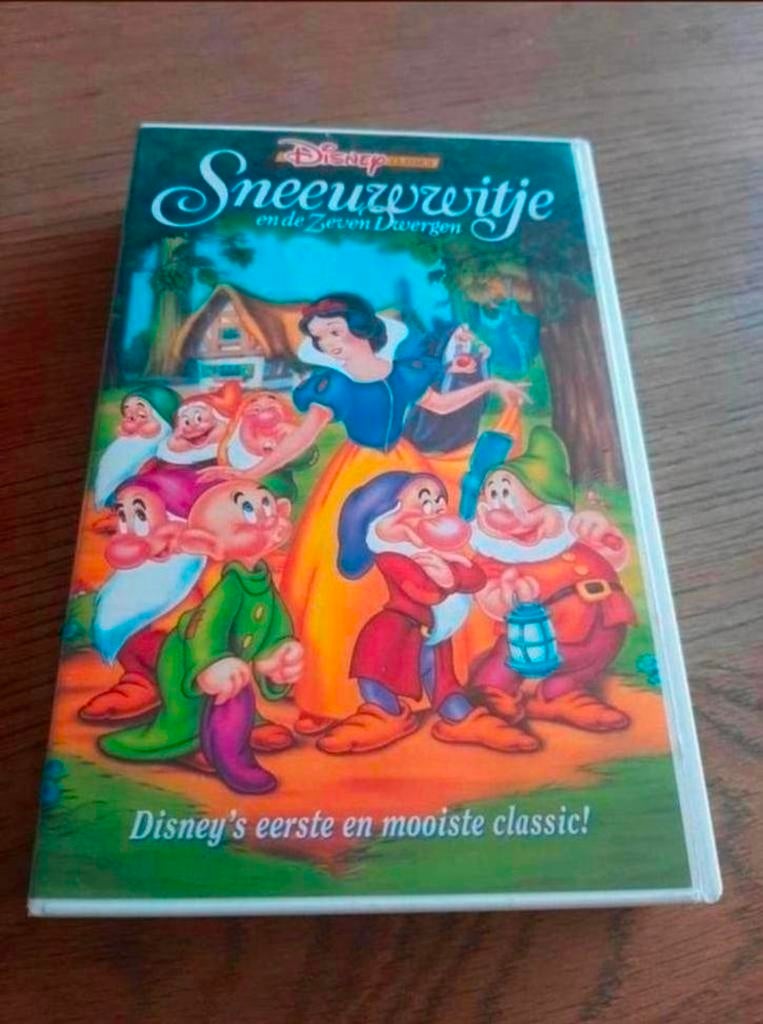 Disney Classic Sneeuwwitje en de zeven dwergen vhs., Alle leeftijden, Ophalen of Verzenden, Gebruikt, Tekenfilms en Animatie
