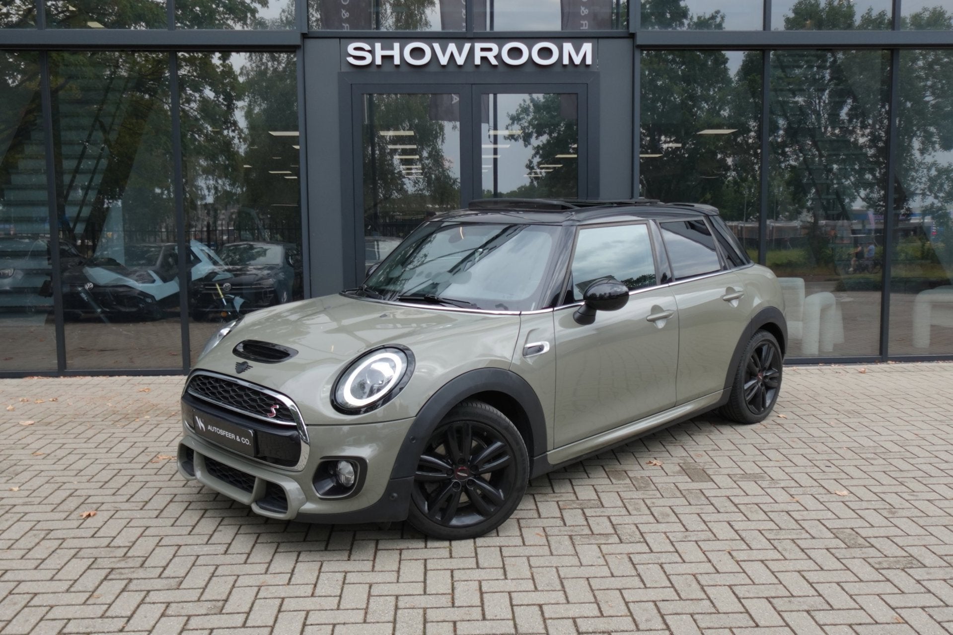 MINI 5-Deurs Cooper S 2.0 Pepper PANO NAVI LED VOL, Auto's, Mini, Voorwielaandrijving, Gebruikt, Zwart, Alcantara