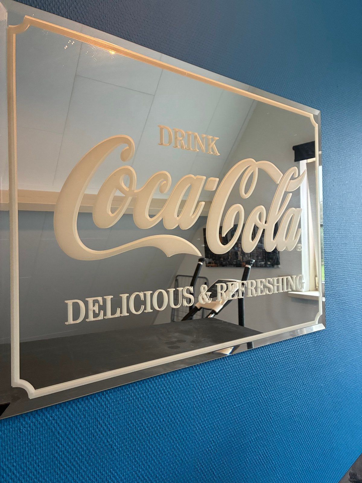 Coca-Cola spiegel - Decoratieve wandspiegel, Ophalen, Zo goed als nieuw, Minder dan 100 cm, Rechthoekig