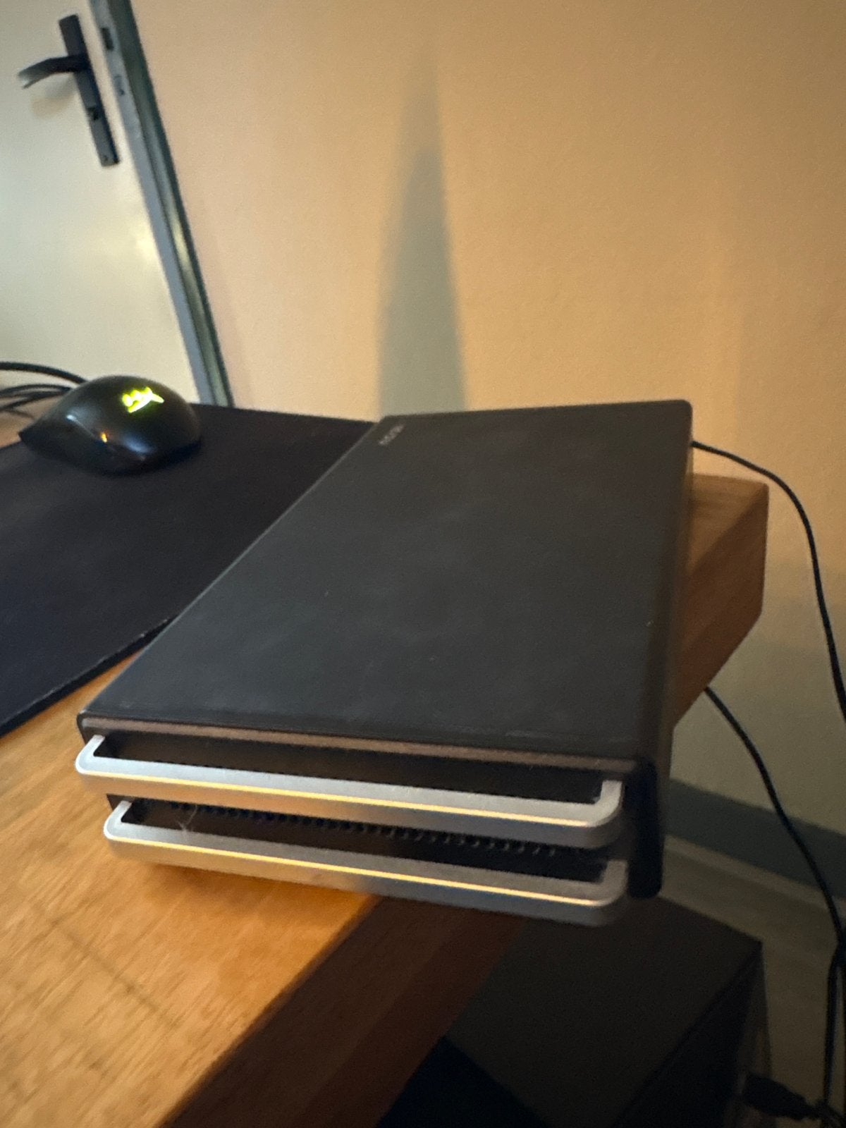 Externe Harde Schijf Behuizing - USB Aansluiting, Gebruikt, Server, HDD, Ophalen of Verzenden