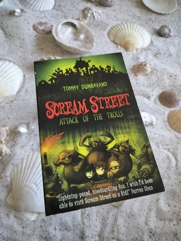 Scream Street - Attack of the Trolls #8, Ophalen of Verzenden, Gelezen