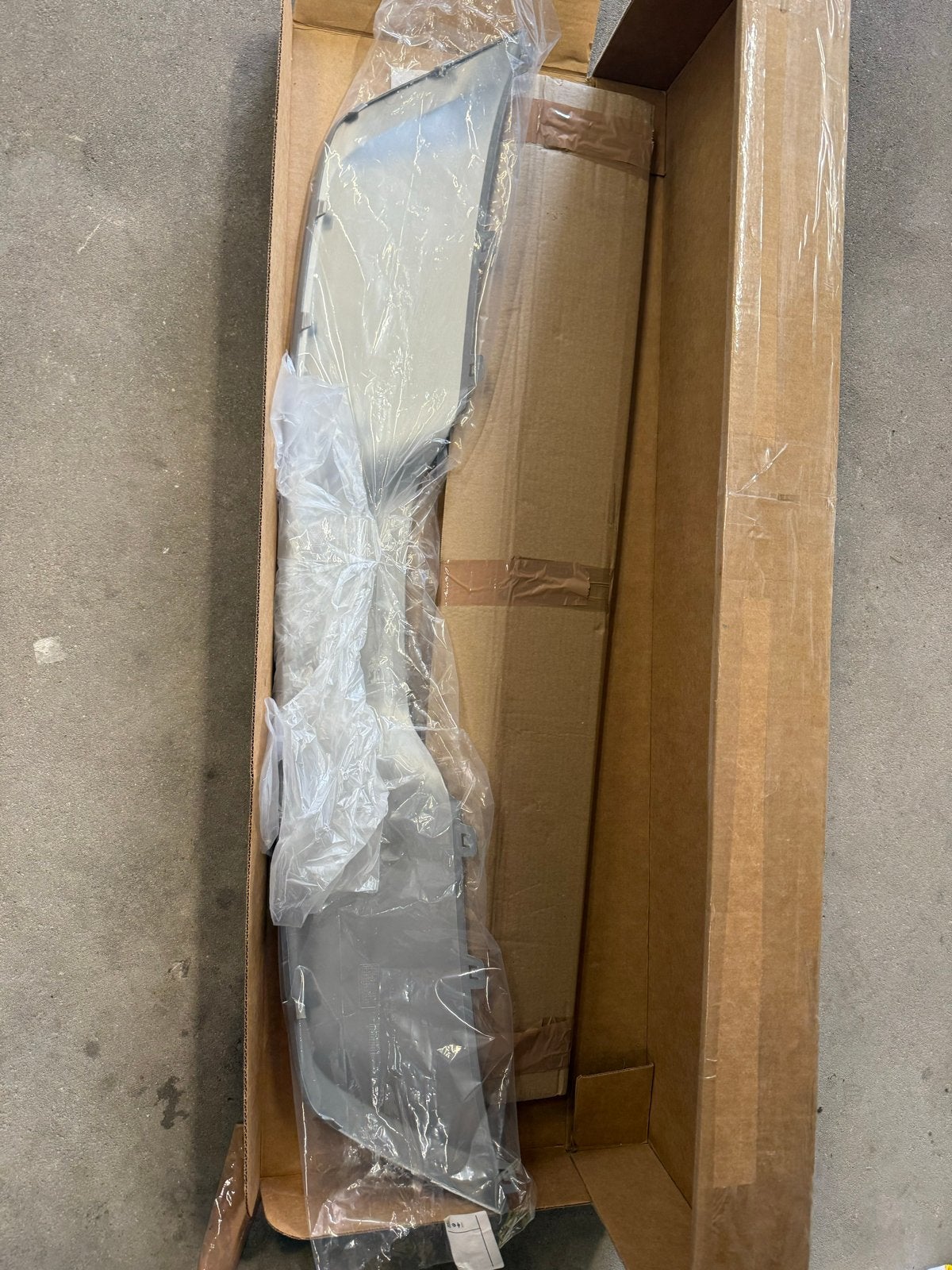BMW F16 X6 Onderbumper Achter, Ophalen, Voor, Nieuw, Bumper