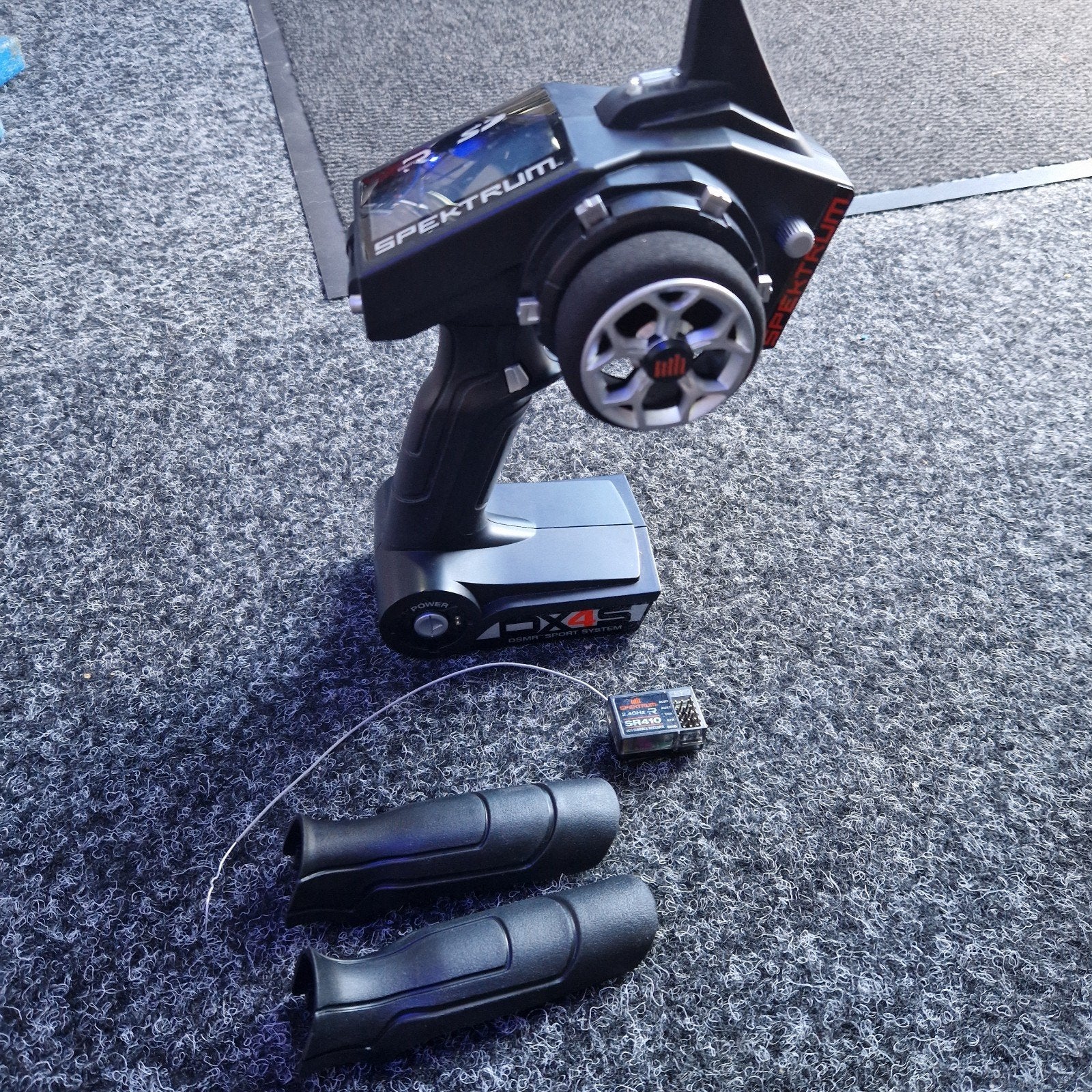 Zgan Spektrum DX4S pistoolzender met SR410 ontvanger., Ophalen of Verzenden, Zo goed als nieuw