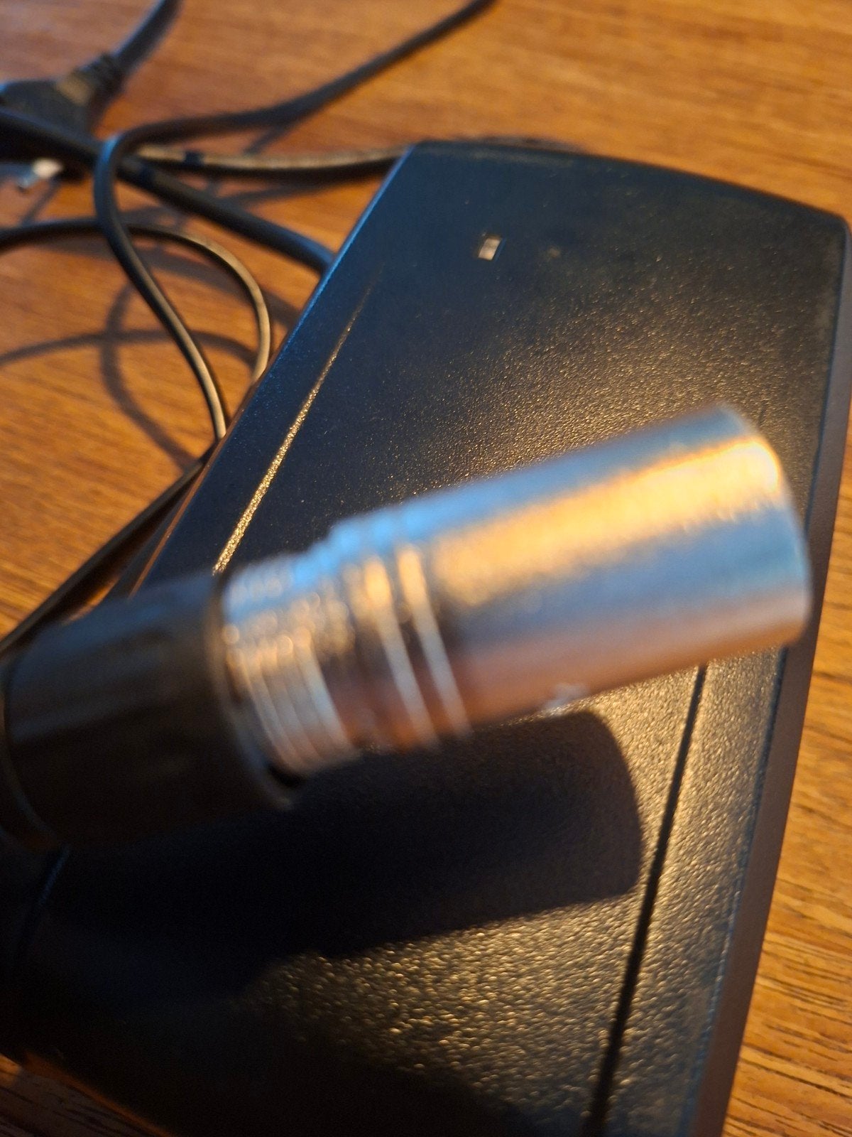 Giant Twist 5-pins acculader (origineel), Ophalen of Verzenden, Zo goed als nieuw