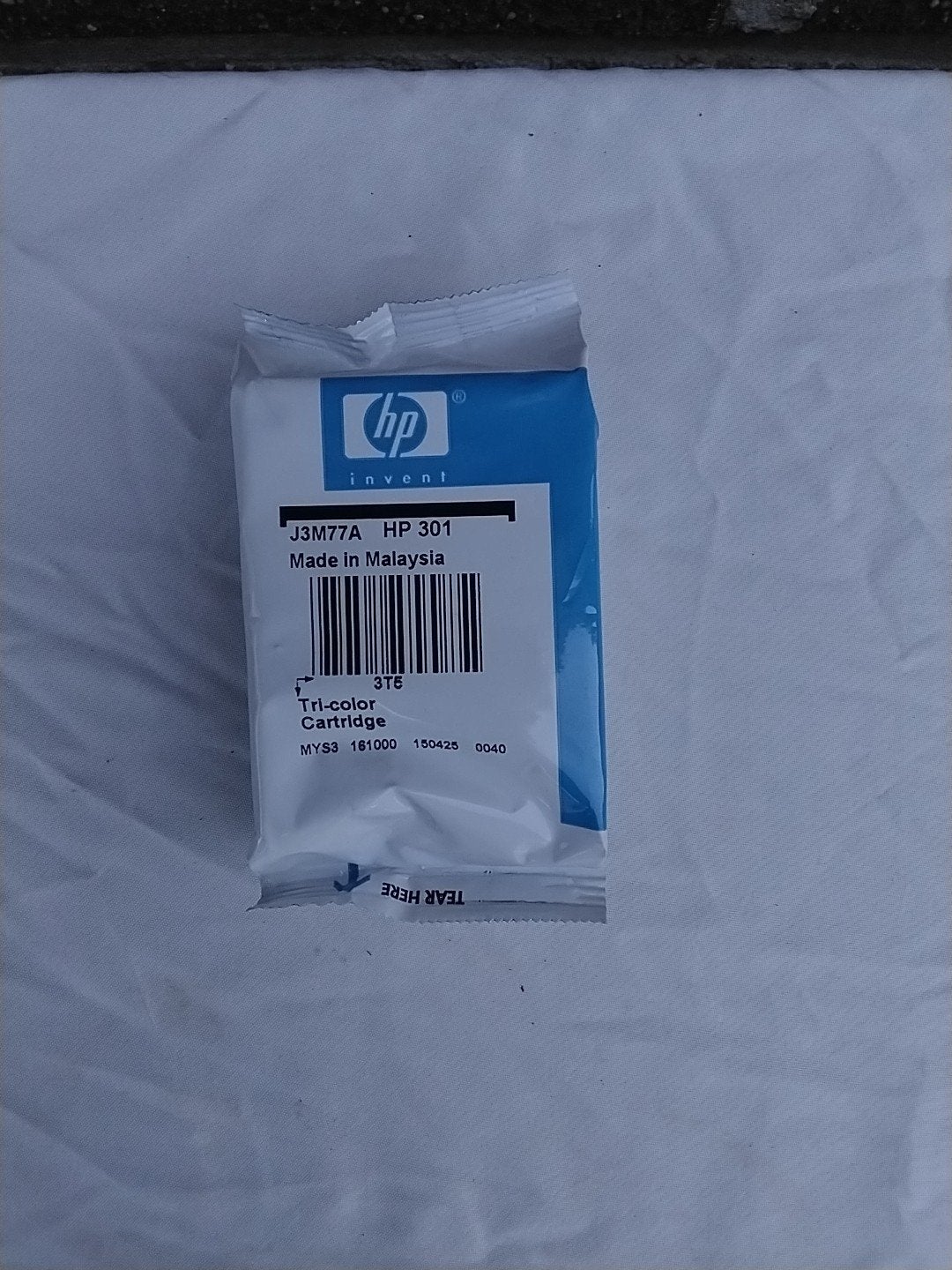 Nieuwe HP 301 Tri-color Inktcartridge J3M77A, Ophalen of Verzenden, Nieuw