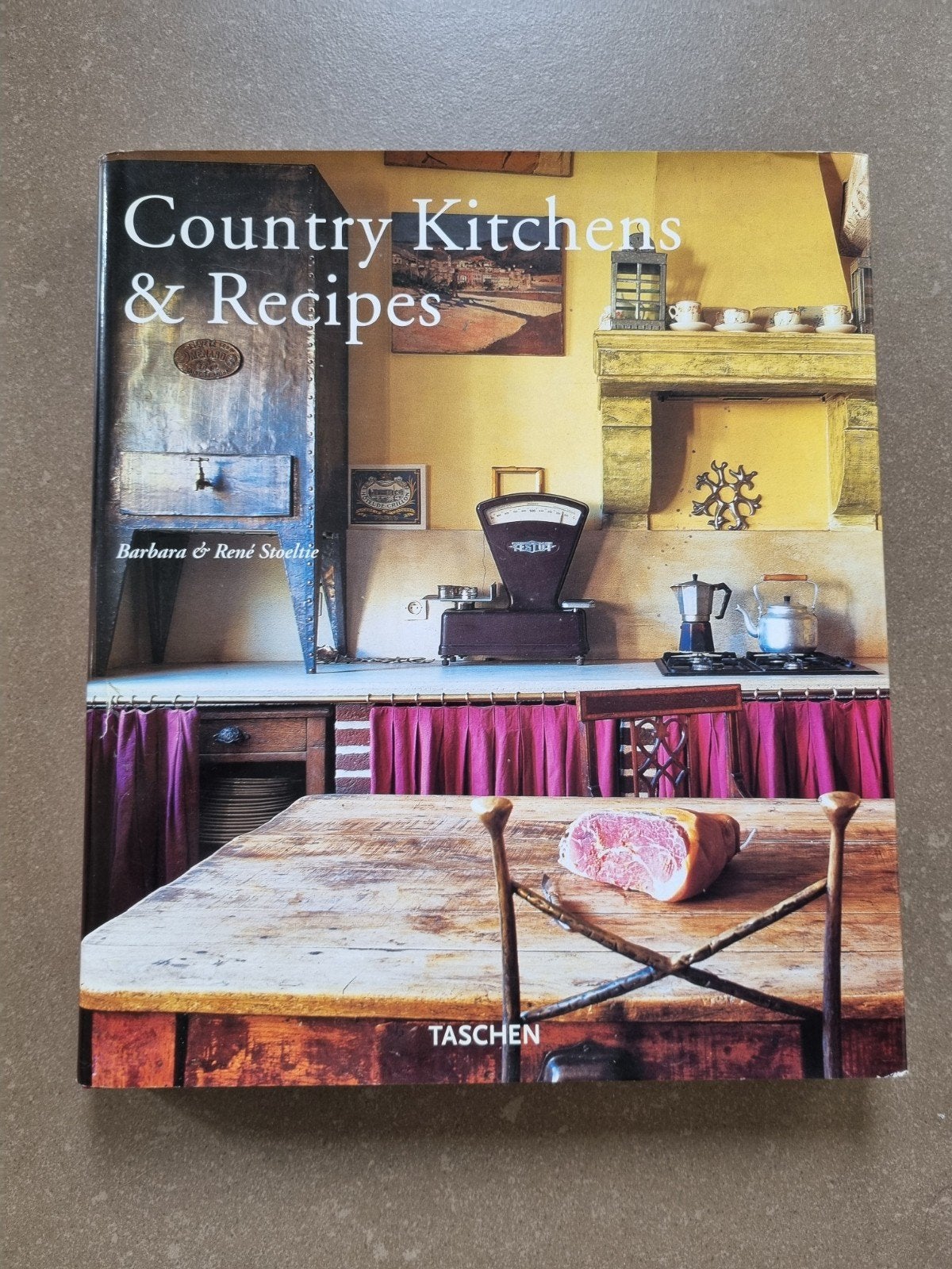 Taschen, Country Kitchen & Recipes / 9783822813799, Azië en Oosters, Ophalen of Verzenden, Zo goed als nieuw, Barbara & Rene Stoeltie