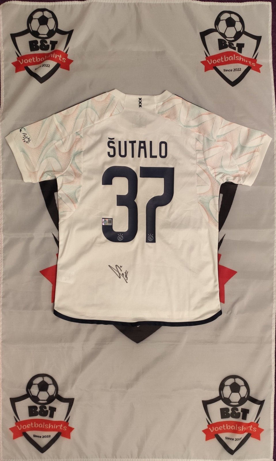Gesigneerd Ajax uitshirt 2023/2024 - Sutalo #37, Verzamelen, Verzenden, ., Zo goed als nieuw, .
