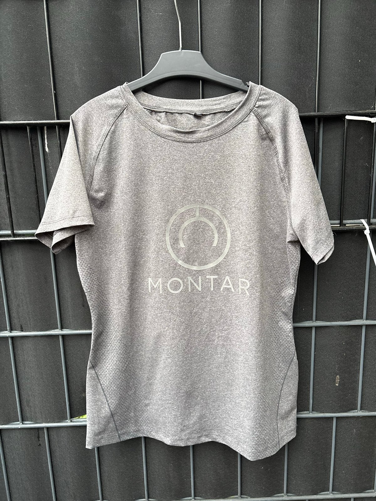 Montar Sportshirt Maat L Grijs, Ophalen of Verzenden, Zo goed als nieuw