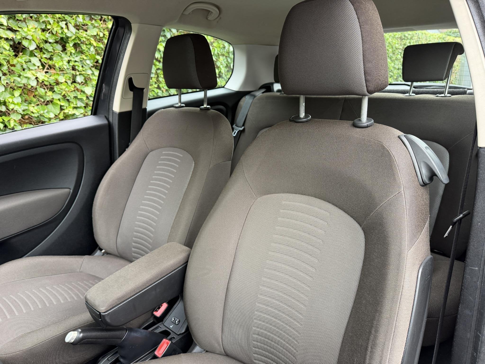 Foto 10 van Fiat Grande Punto 1.4 Dynamic | Airco | Cruise Control | Ele