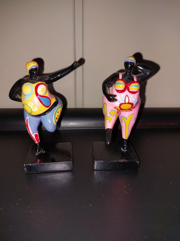 NANA BEELDJES 2 STUKS ZIE BESCHRIJVING, Ophalen of Verzenden, Zo goed als nieuw