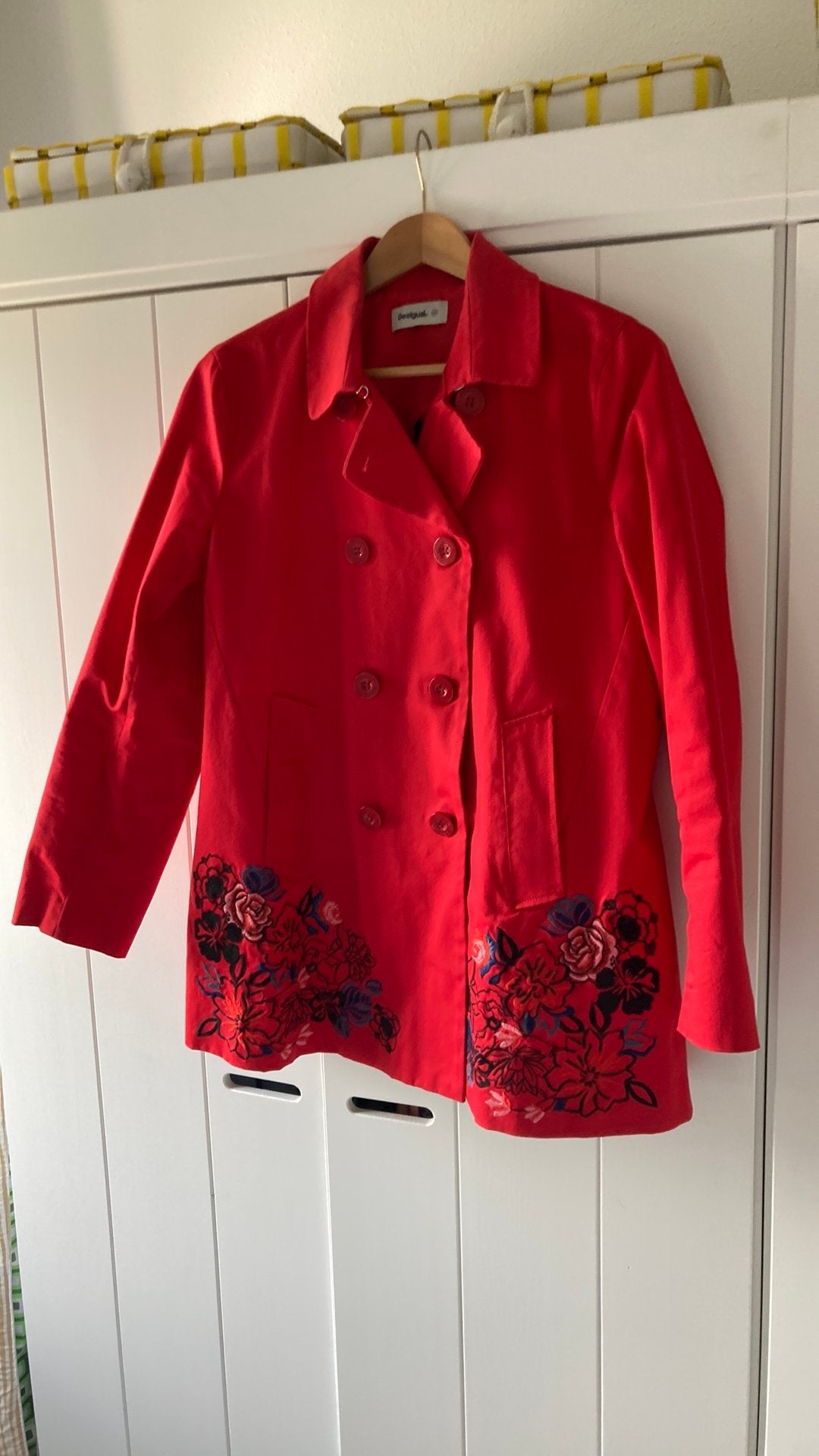 Rode Desigual jas maat 42, Ophalen of Verzenden, Zo goed als nieuw, Maat 42/44 (L), Rood