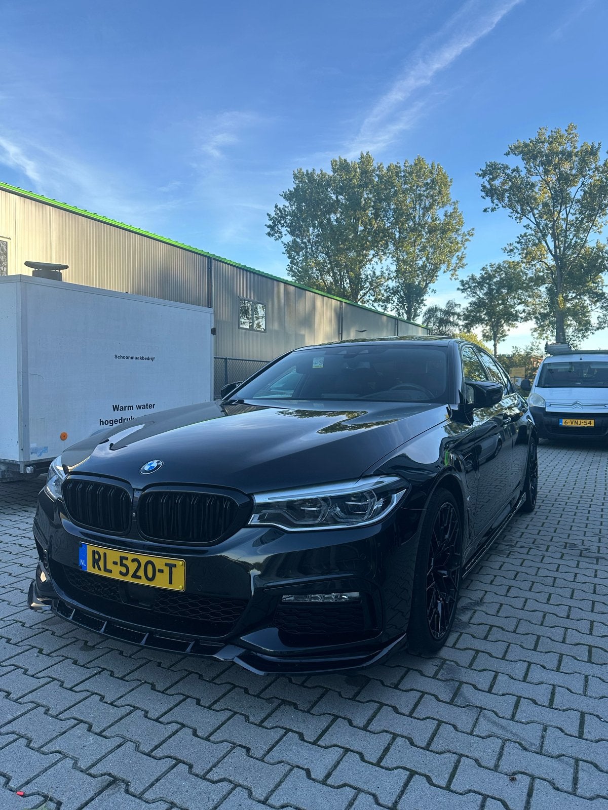 Moet Nu Weg ! BMW 5-Serie 530e 252pk Aut. 2018 Zwart, Auto's, 1998 cc, Achterwielaandrijving, Zwart, Sedan