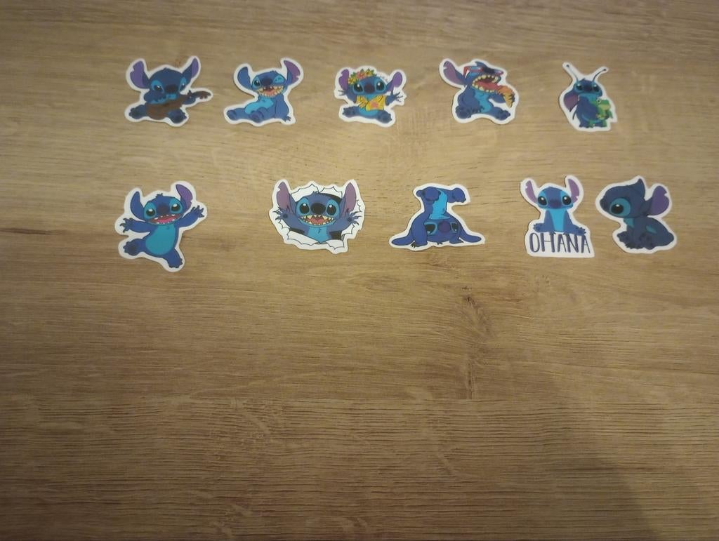 10 verschillende Lilo en Stitch stickers, Ophalen of Verzenden, Nieuw, Meerdere stickers