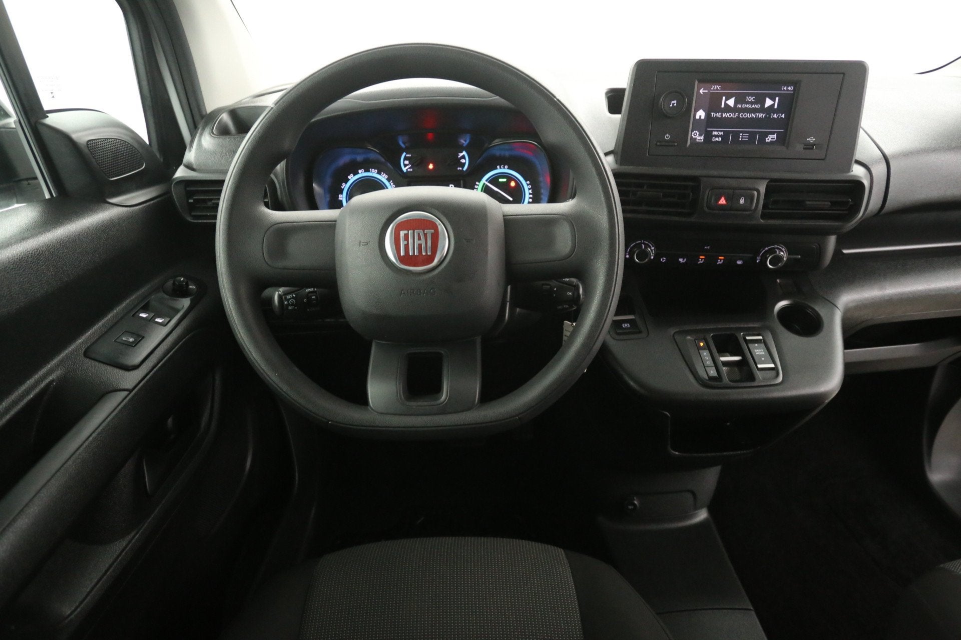 Peugeot e-Partner Fiat E-Doblò 136pk L2 50 kWh | Snelladen, Gebruikt, 900 min, Wit, 2 stoelen