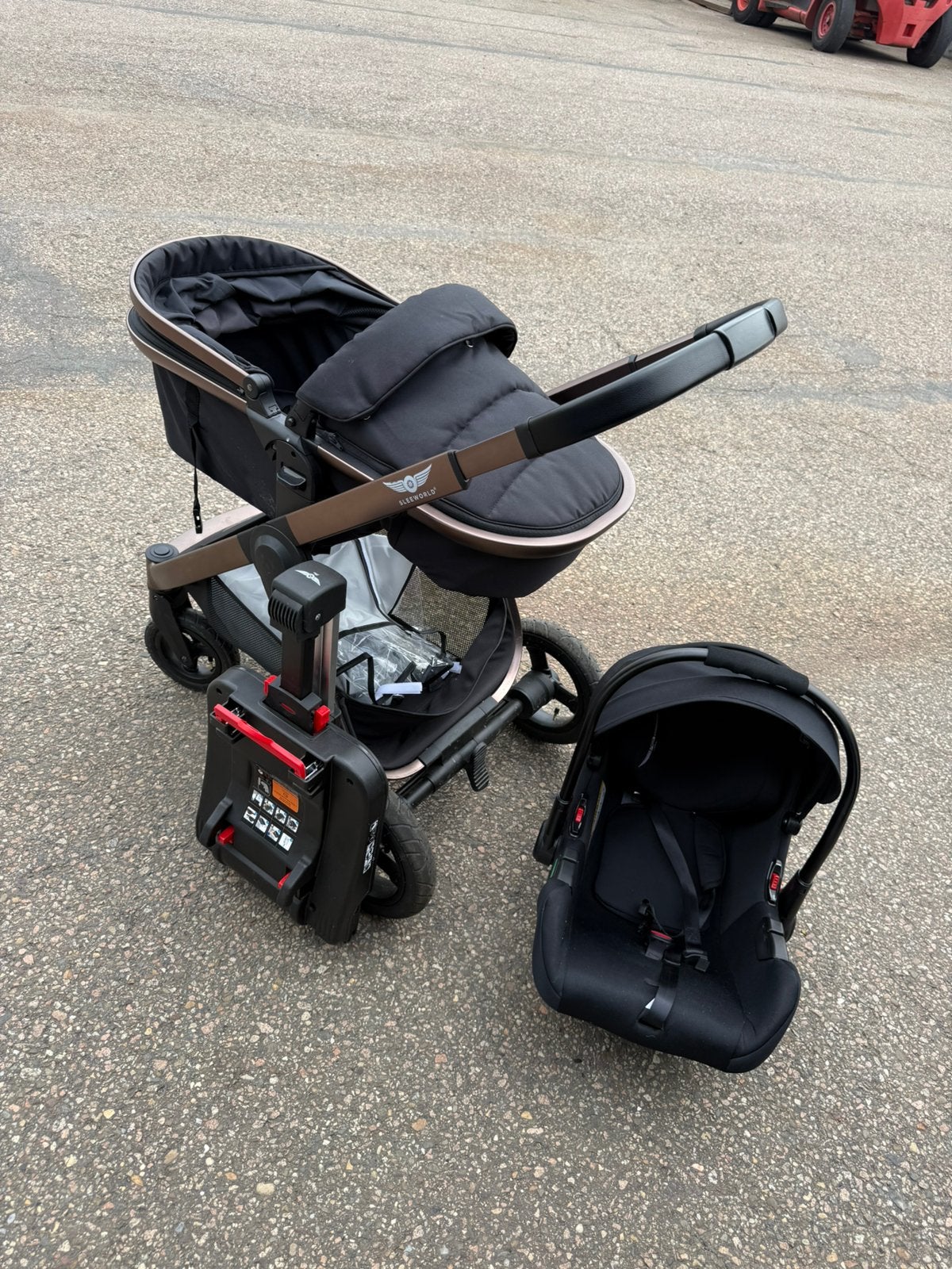 Sleeworld kinderwagen, Kinderen en Baby's, Kinderwagens en Combinaties, Met autostoeltje, Zo goed als nieuw, Ophalen, Kinderwagen