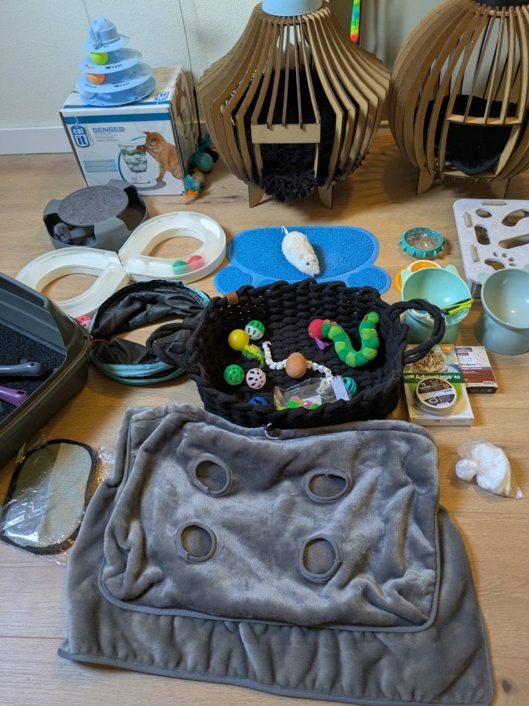 katten spullen, Ophalen, Gebruikt