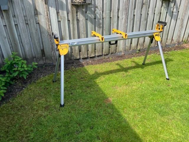 onderstel dewalt d 7023, Doe-het-zelf en Verbouw, Gereedschap | Zaagmachines, Ophalen, 1200 watt of meer, Afkortzaag, 70 mm of meer