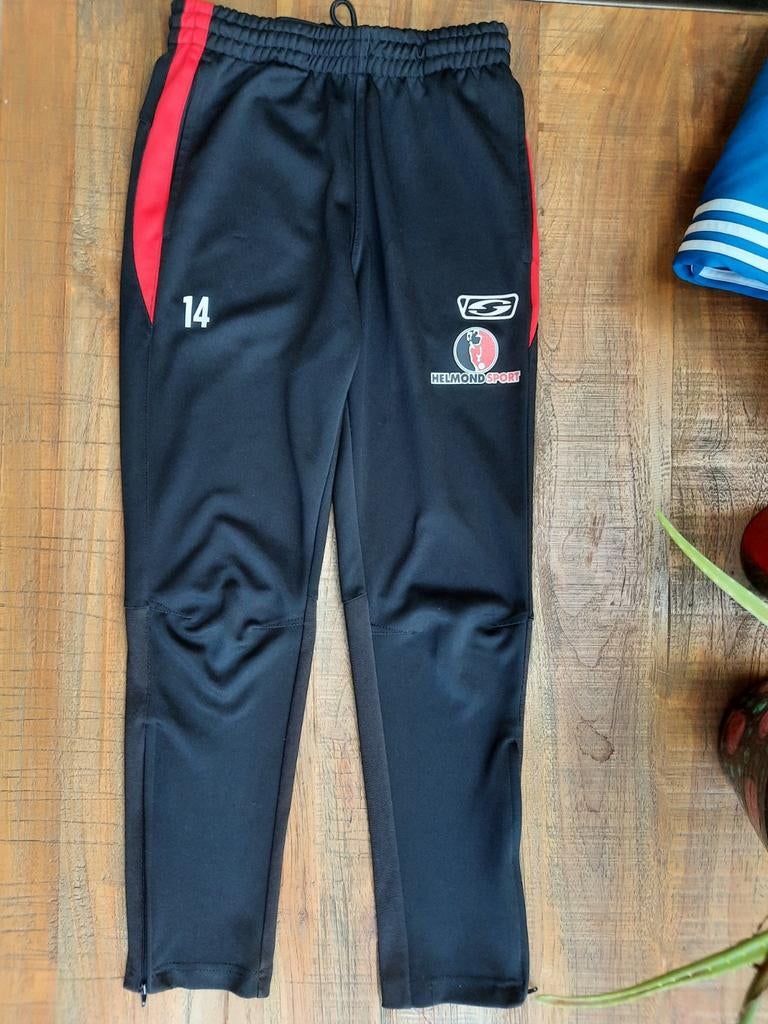 Helmond Sport trainingsbroek maat 164, Maat XS of kleiner, Ophalen of Verzenden, Zo goed als nieuw, Trainingspak