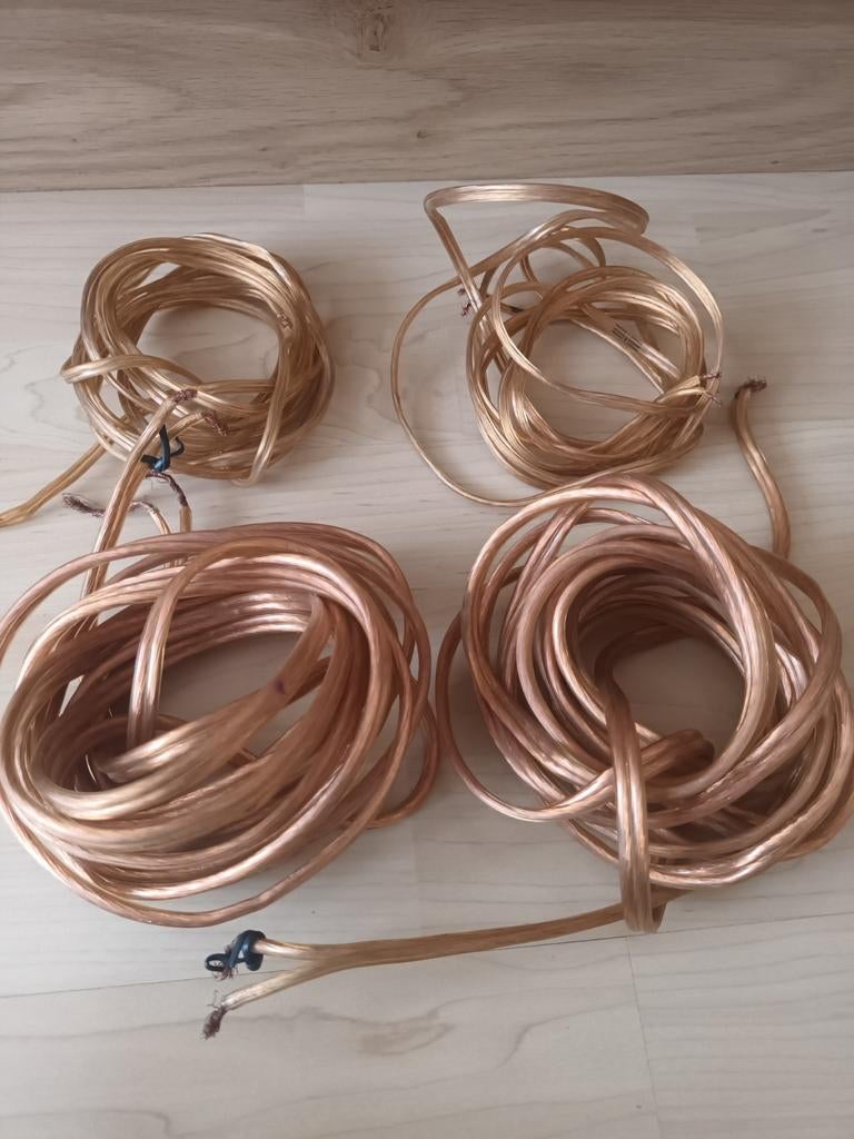 Speakerkabel 2x 4.5M  is OFC en 2X 3M. 600g en 150g, Ophalen, Luidsprekerkabel