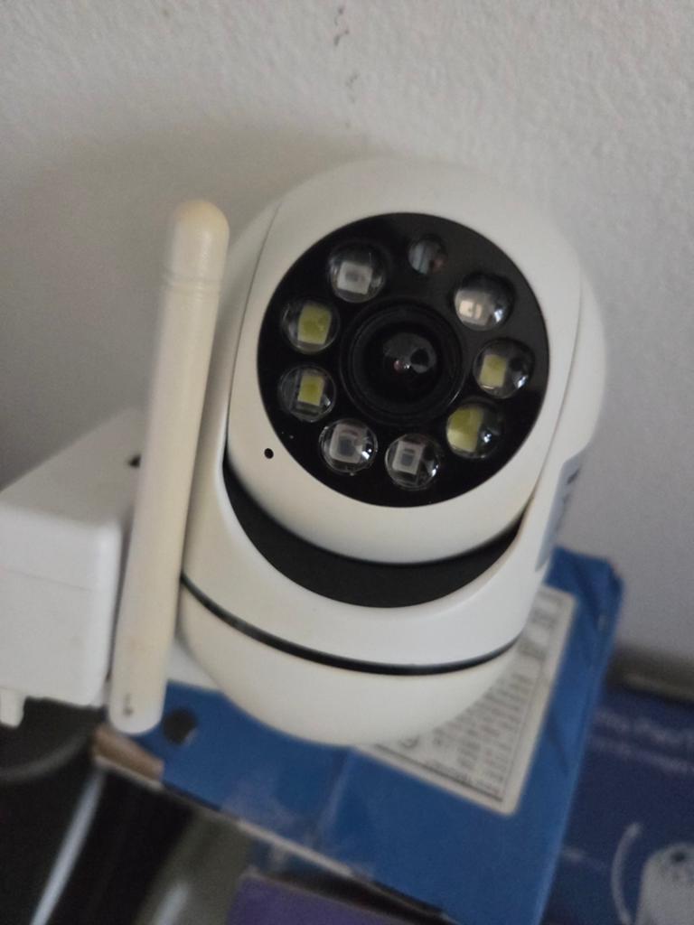 3x Beveiligingscamera met Nachtzicht en Bewegingsdetectie, Ophalen of Verzenden, Zo goed als nieuw
