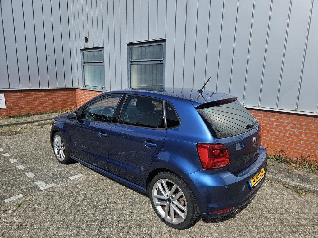 Volkswagen Polo 1.2 TSI Highline PDC Climate Cruise, Euro 6, 4 cilinders, Origineel Nederlands, Bedrijf
