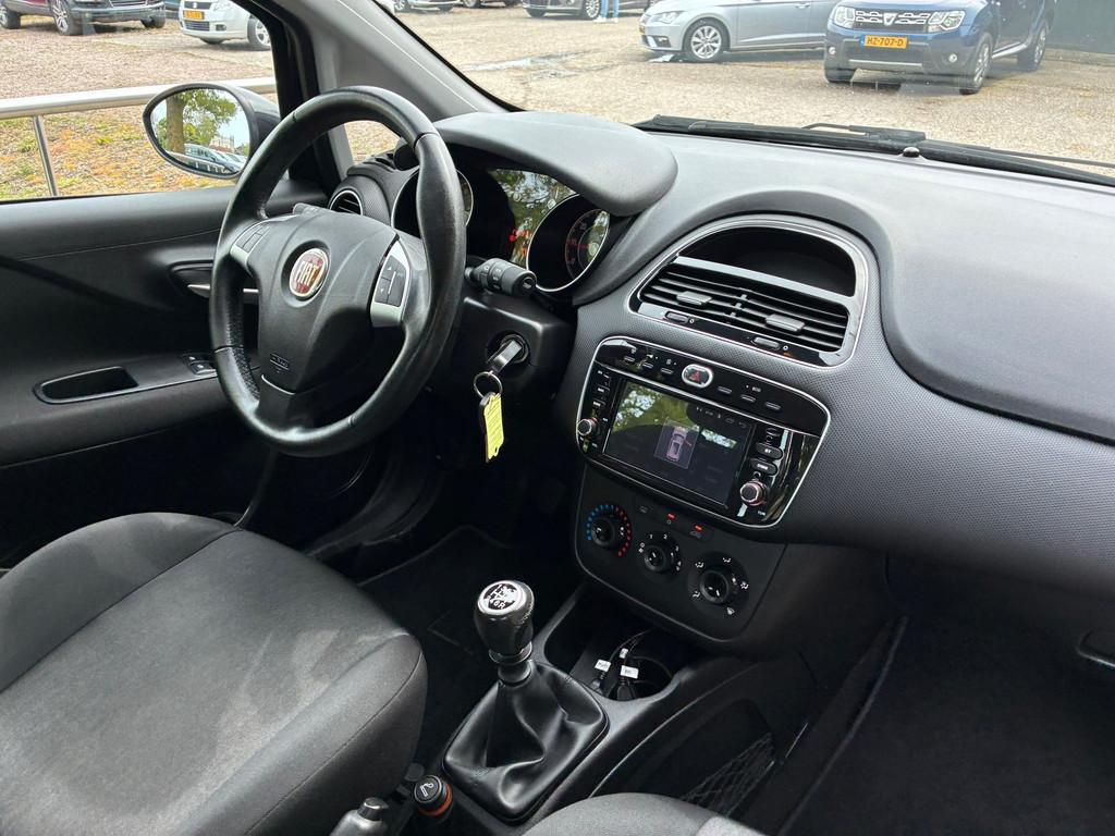 Fiat Punto Evo 0.9 TwinAir Pop | '' 95.000 KM '' + Cruise +, Voorwielaandrijving, Euro 5, 86 pk, Gebruikt