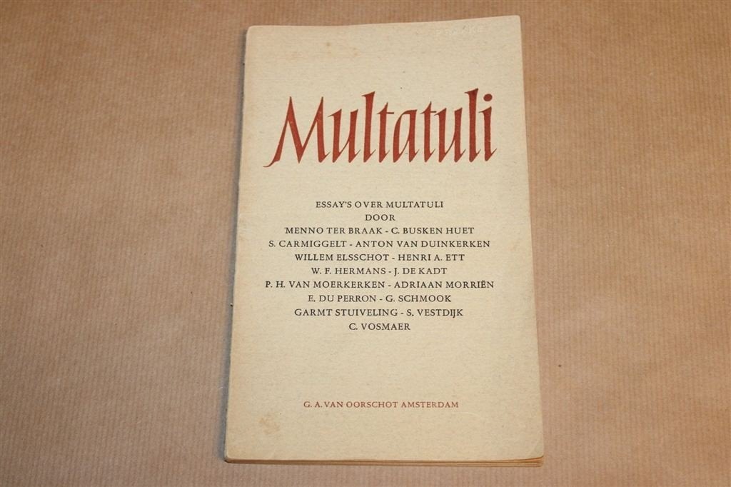 Over Multatuli — Essays, Van Oorschot 1950, Ophalen of Verzenden, Gelezen