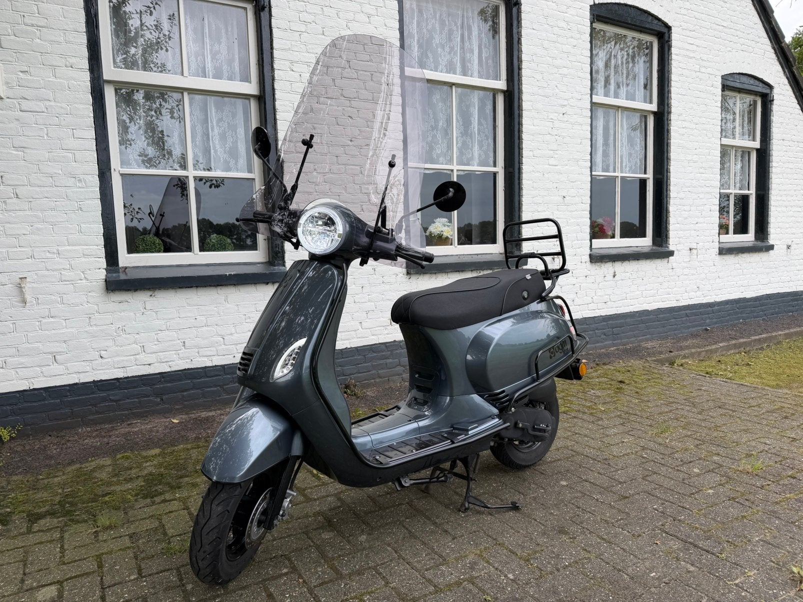 AGM VX50i scooter geel kenteken, Fietsen en Brommers, Ophalen, Gebruikt, Benzine
