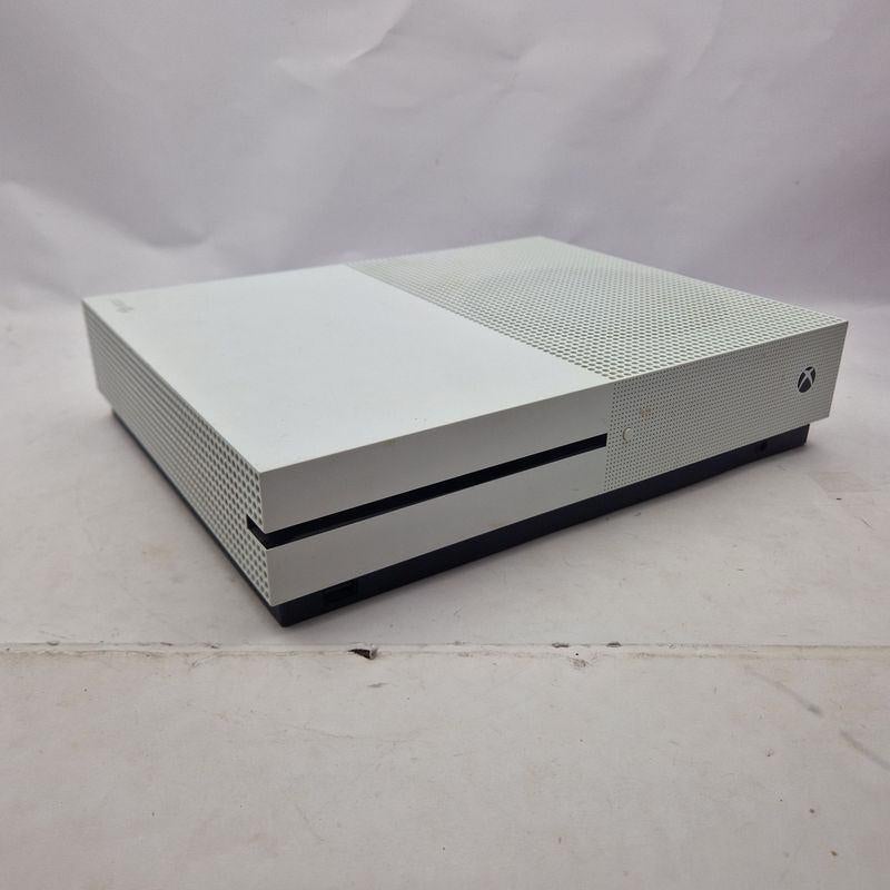 Xbox One s 1TB + Controller || Nu Voor Maar € 139.99, Gebruikt, Overige genres, 1 speler, Ophalen of Verzenden