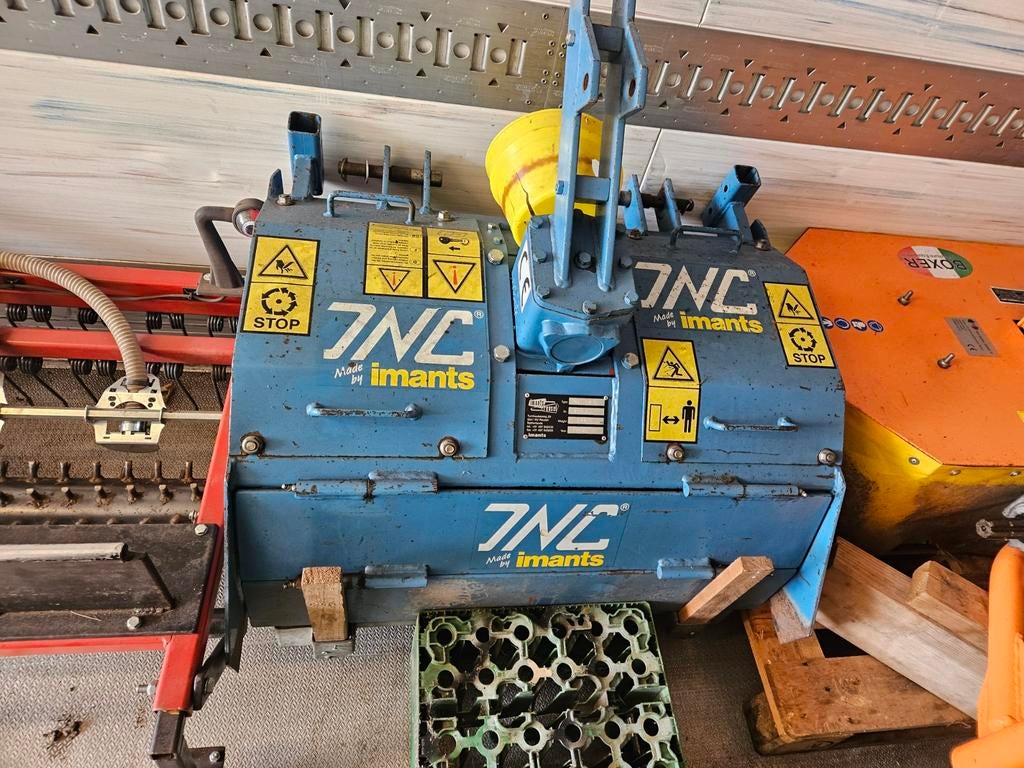 Imants frees, Ophalen