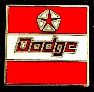 Dodge pin- vierkant emaille, Verzenden, Nieuw, Transport, Speldje of Pin