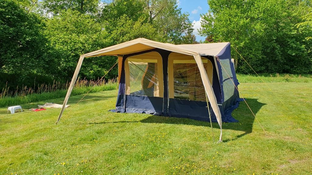 Trigano Odyssee, blauw/beige, incl. voortent en luifel, Caravans en Kamperen, Vouwwagens, Ophalen, Trigano, Meerkleurig, Aanwezig